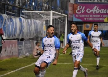 La Crema metió un triunfazo Monumental