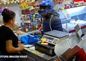 Violento robo en una despensa