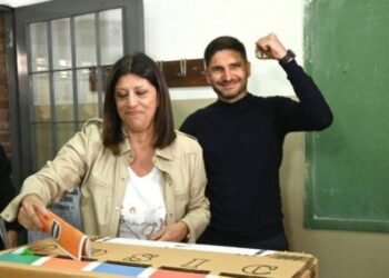 Clara García: «Santa Fe será un gran ejemplo de acuerdo político»