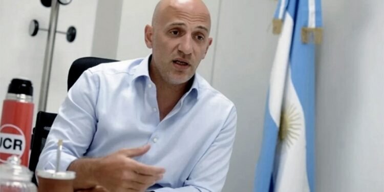 Yacobitti opinó que es «es muy difícil que los radicales voten a Milei»