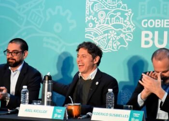 Kicillof: «Vuelven con ideas que fracasaron porque quieren quedarse con Vaca Muerta»