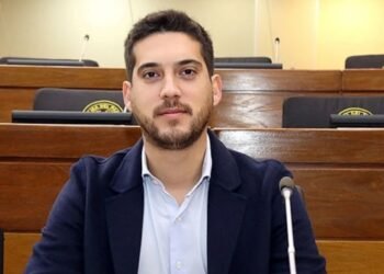 Conflicto por Hidrovía «Yo iría a la guerra con Argentina»: la polémica frase de un diputado paraguayo