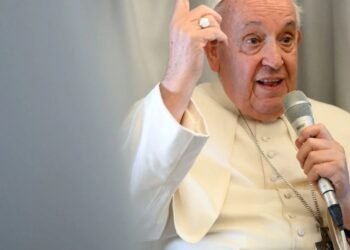 En Francia Francisco llega a una ciudad clave de Europa por la crisis migratoria en el Mediterráneo