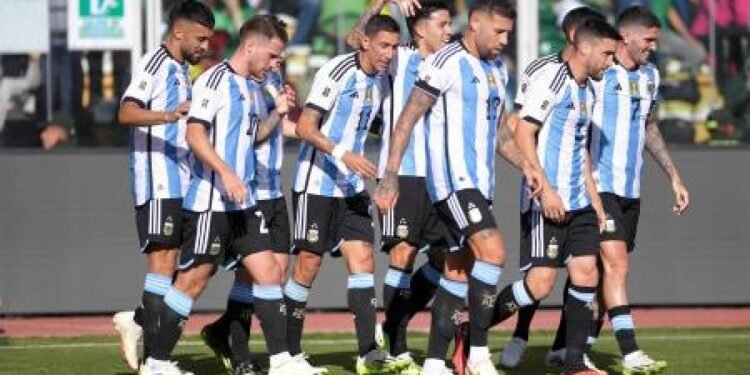 Argentina, sin Messi y con un gran partido le ganó a Bolivia y a la altura