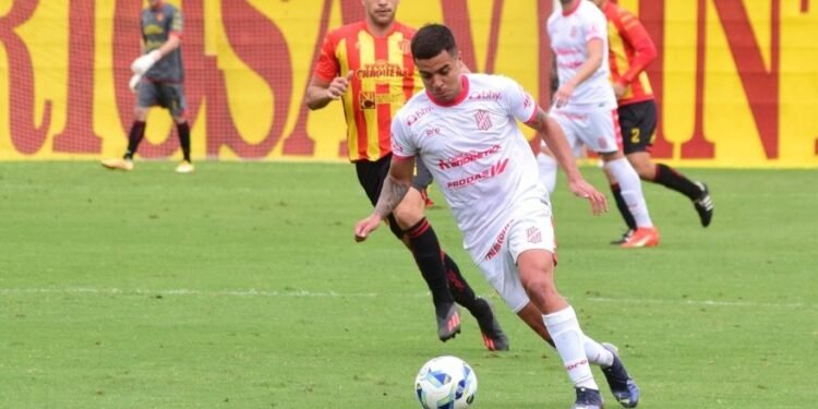 El León igualó con Sarmiento en Resistencia