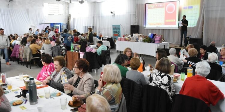 Se realiza la última actividad del ciclo “la Perinola”