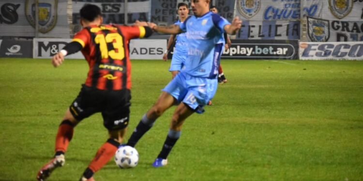 Atlético no pudo quebrar al Deportivo Madryn