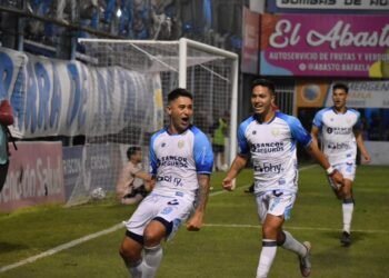 Gran triunfo de Atlético para que Alberdi sea una fiesta