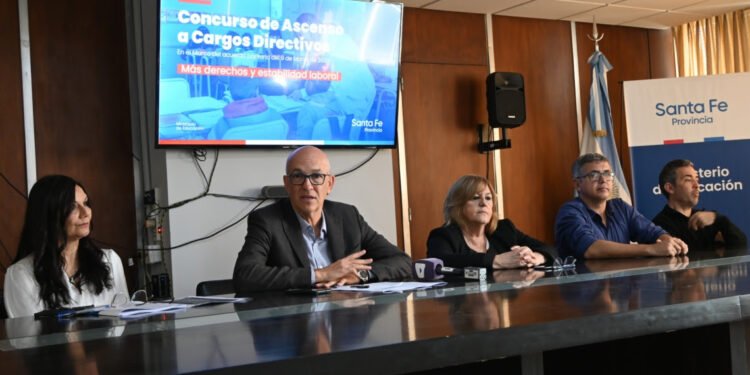 El Ministerio de Educación presentó el Concurso de Ascenso a cargos directivos