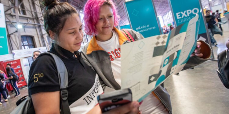 UNL abre las inscripciones a sus carreras presenciales y a distancia