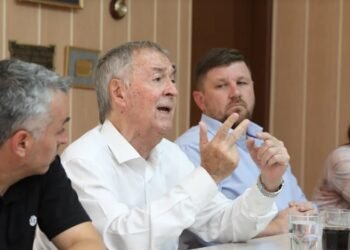 Últimas horas de campaña La elección nacional en Santa Fe: a la caza de votos y de bancas