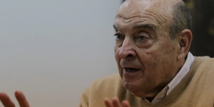 Elogio inesperado Domingo Cavallo aplaudió una medida económica de Sergio Massa