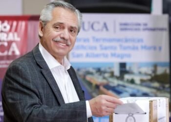 Elecciones generales Alberto Fernández habló y felicitó a Sergio Massa por la mayoría de votos