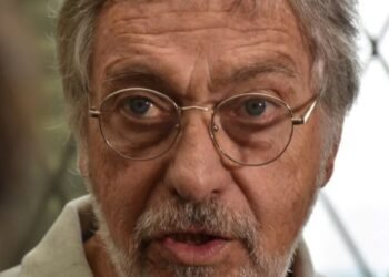 Con disertaciones públicas Brandoni en Santa Fe