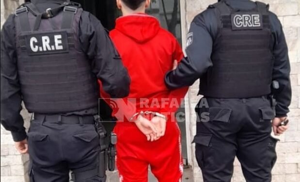 Terminó en la comisaría por robar un casco