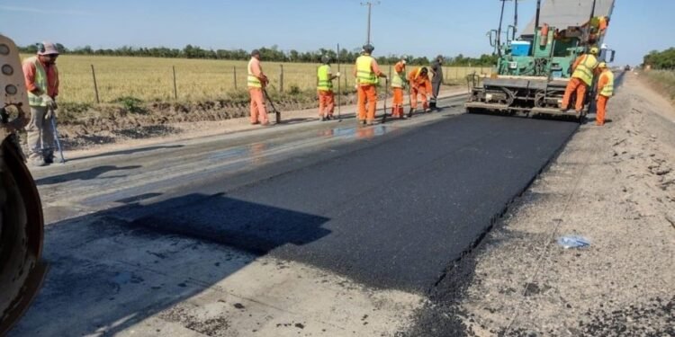 Plan a 12 años para pavimentar accesos a 46 pueblos en Santa Fe