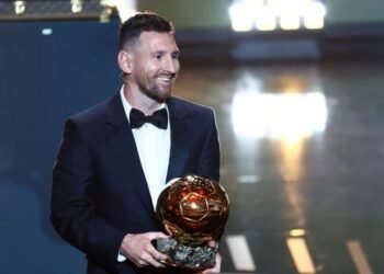 En París Lionel Messi ganó su octavo Balón de Oro