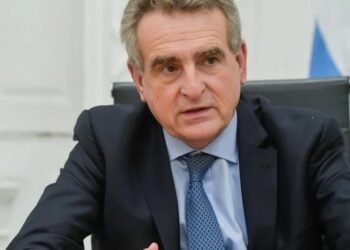 Rossi ante el acuerdo opositor Una crítica del «cambio» al «caos»