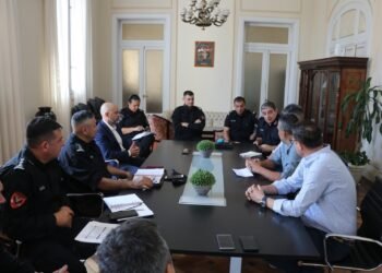 Por la inseguridad, Brilloni se reunió con taxistas de la ciudad de Santa Fe