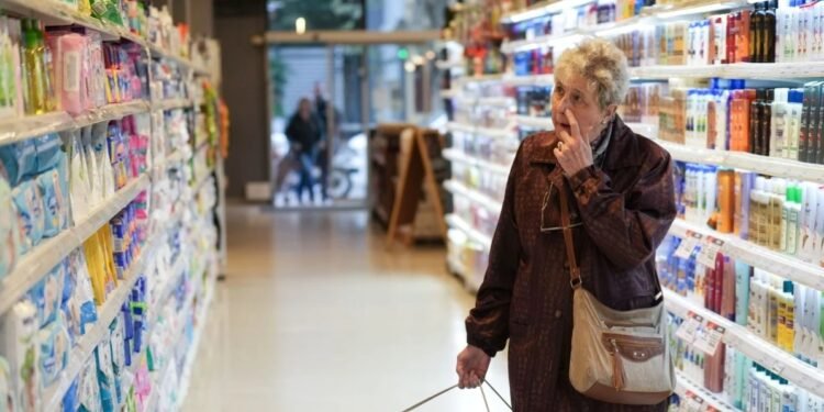 Otro mes con dos dígitos Estiman que la inflación de septiembre alcanzó el 11%