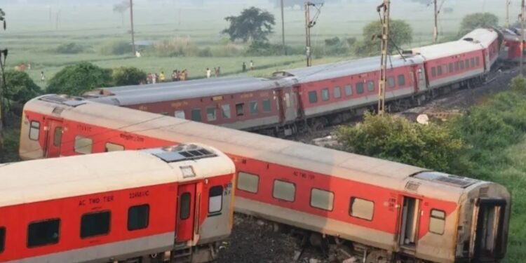 Alamanda – Kantakapalle Al menos ocho muertos en un choque de trenes en India