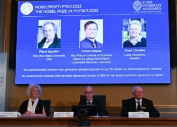 Premio Nobel de Física para tres científicos por mejorar el estudio de los electrones