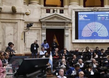 Aprobaron la reforma de alquileres: contratos por 3 años y actualización semestral