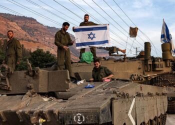 Netanyahu formó un «gobierno de emergencia» y un gabinete de guerra