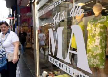 En el Día de la Madre, ropa, perfumería y tecnología son los regalos más elegidos