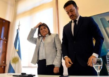 Bullrich se jugó por Milei y desató una tormenta con presagios de ruptura en JxC