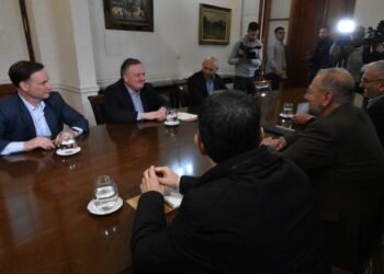 Súper martes de transición en Santa Fe con cinco reuniones de equipos técnicos en agenda