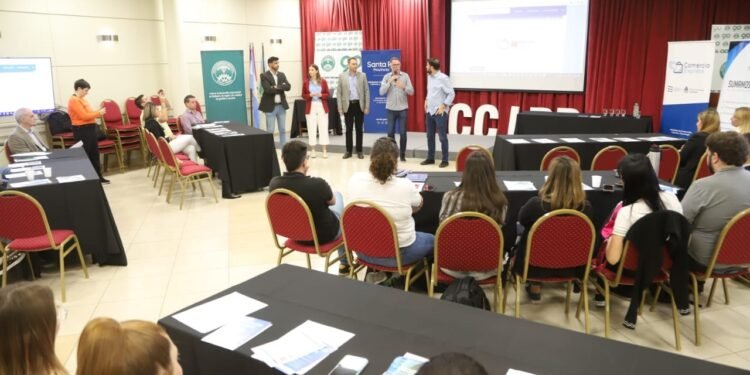 Capacitación de Ojos en Alerta en el Centro Comercial