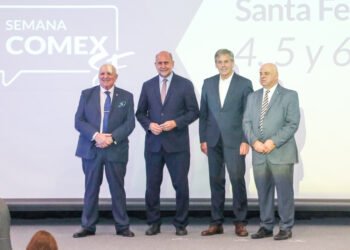 Perotti participó del acto de apertura de la Semana Comex