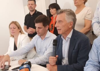 Macri pasó por Rafaela y Sunchales, en apoyo a Patricia Bullrich