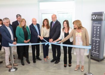 Se presentó el libro “Voces Femeninas en la Investigación”