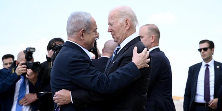 Biden llegó a Tel Aviv y avaló la versión israelí sobre el ataque a un hospital en Gaza