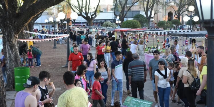 Comienza este sábado Plaza Feria edición Día de la Madre