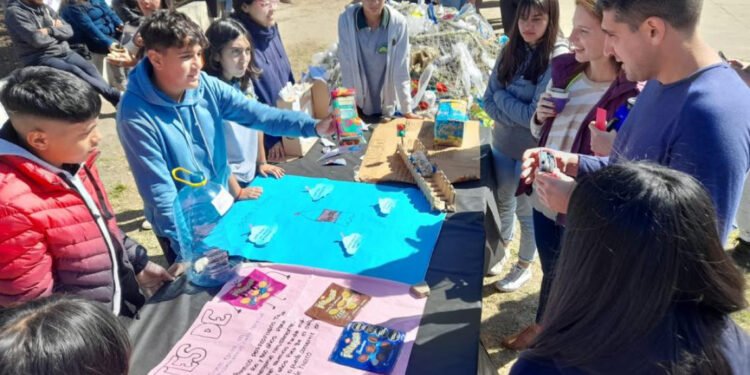 Innovación ambiental: una escuela santafesina creó un bono de compensación de carbono