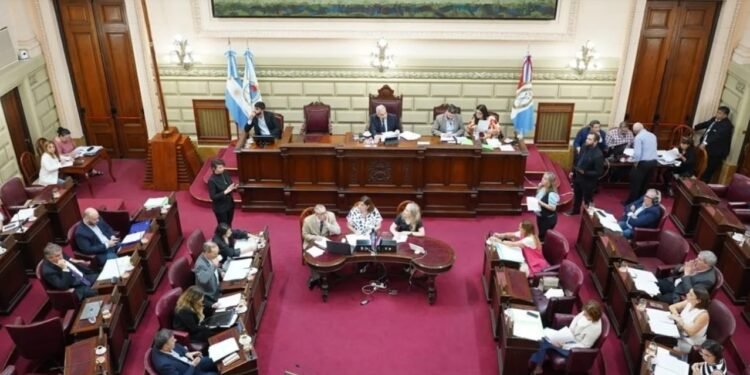 En la Cámara de Diputados Dos proyectos de vuelta a comisiones a la espera de la gestión de Pullaro