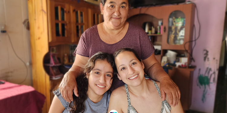 Llamado Urgente a la Solidaridad: Elizabeth, una historia de resistencia ante el cáncer y la enfermedad de su hija