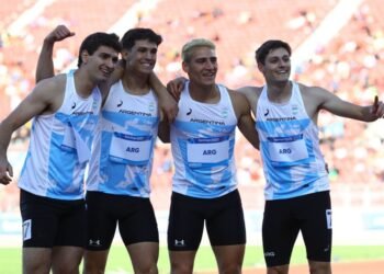 Bronce, récord de la 4×100 Argentina con Tomy Mondino como protagonista