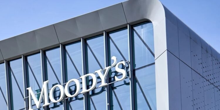 La síntesis del día Pronóstico de caídas del PBI este año y el que viene según la calificadora Moody’s