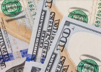 A cuánto se vende el dólar este viernes 24 de noviembre: su precio en tiempo real