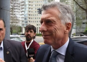 En un comunicado Legisladores de La Libertad Avanza acusaron a Macri de querer «colonizar el futuro gobierno» de Milei