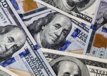 Expectativa por la apertura del dólar y los mercados tras la elección de Milei: datos minuto a minuto