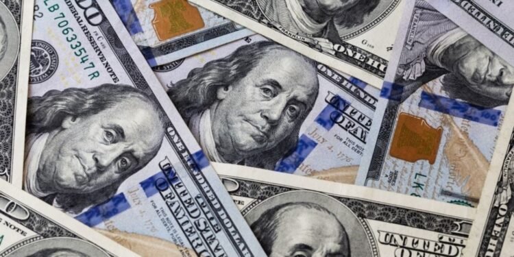 Expectativa por la apertura del dólar y los mercados tras la elección de Milei: datos minuto a minuto