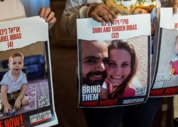 Conmoción Hamás anunció que el bebé y su familia argentina murieron en un ataque aéreo israelí