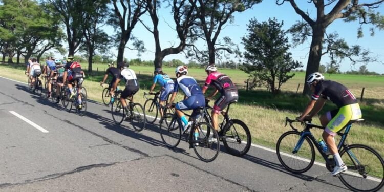 Club Ciclista de Rafaela: “Nos merecemos ese respeto como un vehículo más que está en la ruta”