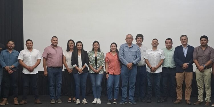 Misión inversa de maquinaria para industrias lácteas involucra a empresas rafaelinas