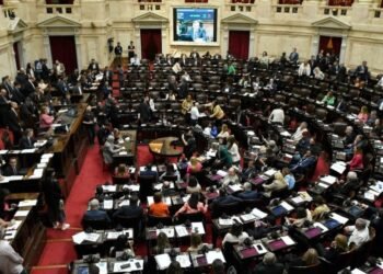 La síntesis del día Comenzó a regir el nuevo piso de Ganancias sobre el salario